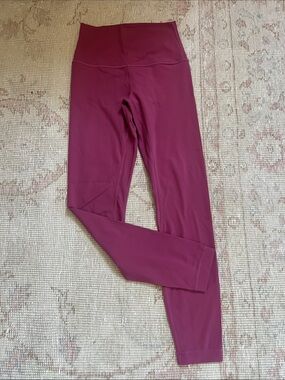 Lululemon yoga pants